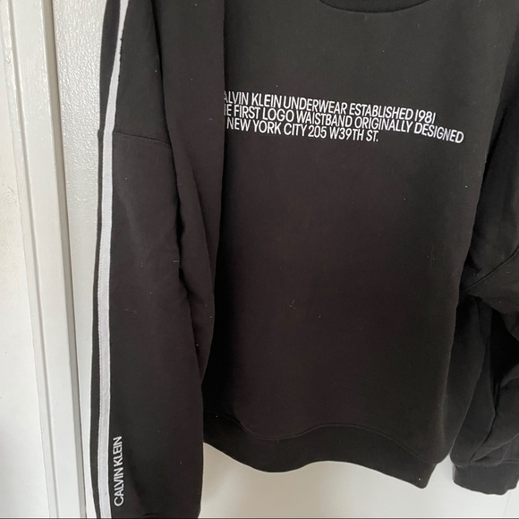 Calvin Klein Black Crew Neck Sweatshirt - Picture 2 of 5